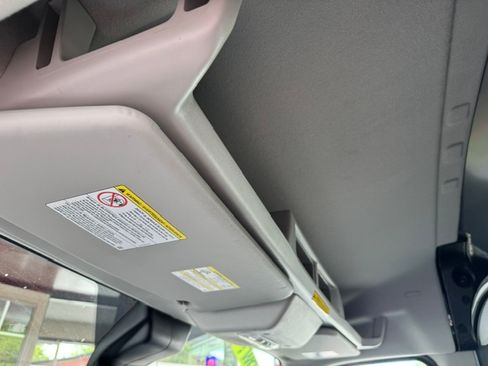 Used 2019 Ford Transit 150 130 Medium Roof RWD image 17