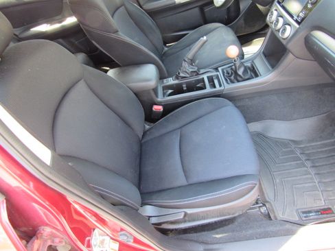 Used 2015 Subaru Impreza 2.0i Sport Premium Hatchback AWD/4WD image 16