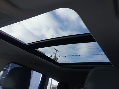 Used 2014 Ford Escape SE image 17