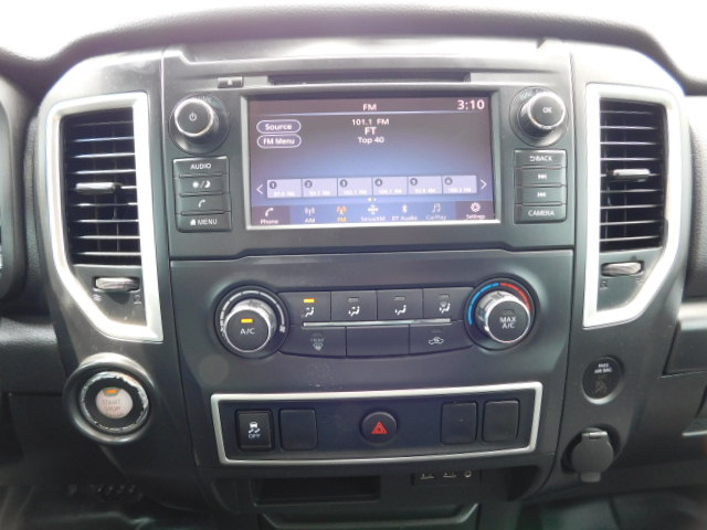 Used 2019 Nissan Titan S RWD image 14