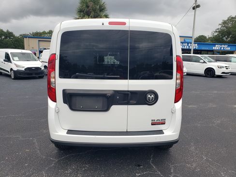 Used 2022 RAM ProMaster City Tradesman SLT image 6
