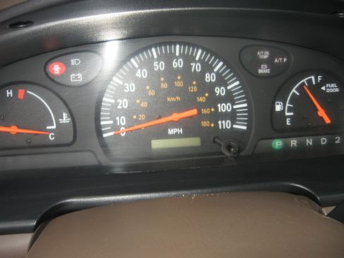 Used 2004 Toyota Tundra image 9