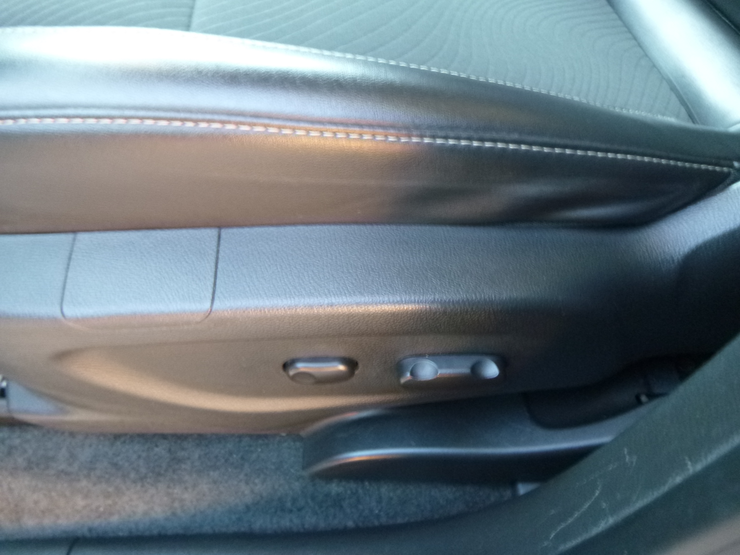 Used 2014 Buick Encore Convenience AWD/4WD image 18