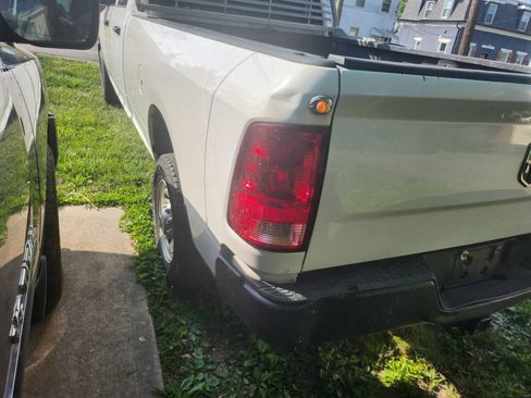 Used 2016 RAM 2500 ST RWD image 7