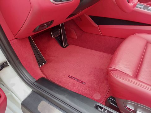 Used 2013 Porsche Boxster S image 45