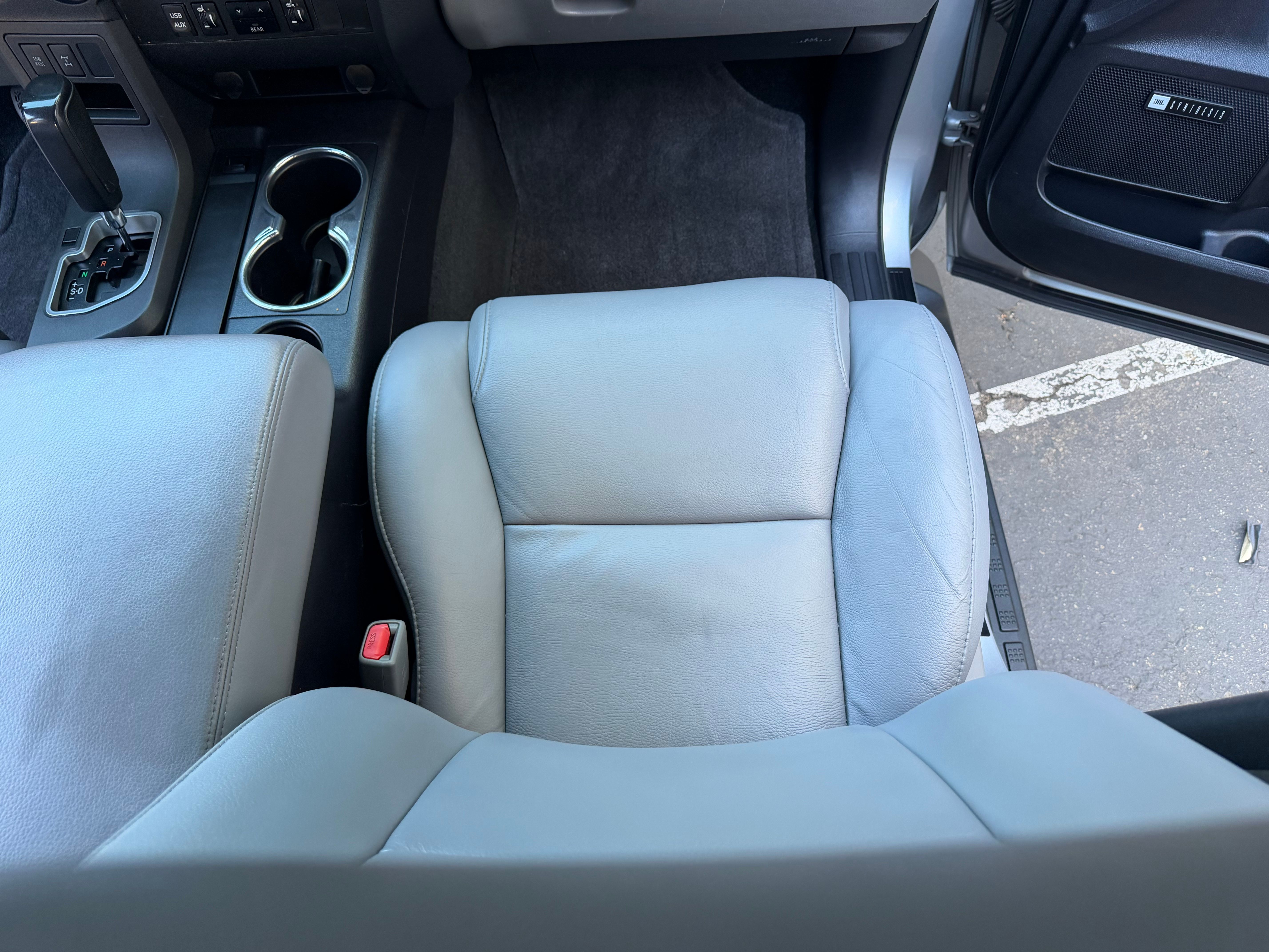 Used 2018 Toyota Sequoia Limited AWD/4WD image 29