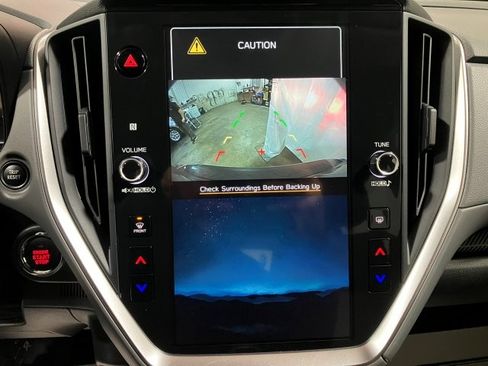 Used 2024 Subaru Crosstrek 2.0i Premium image 10