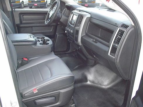 Used 2022 RAM 1500 Tradesman AWD/4WD image 10