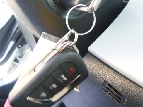 Used 2021 Toyota Corolla SE image 23