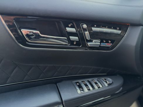Used 2008 Mercedes-Benz CL 65 AMG image 11