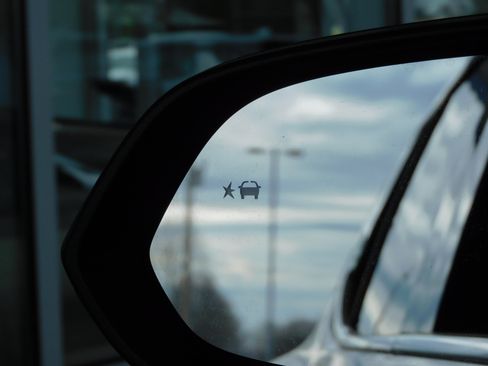 Used 2025 Chevrolet Equinox EV LT image 26