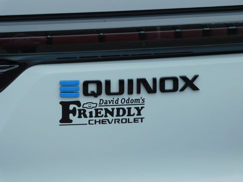 Used 2024 Chevrolet Equinox EV FWD RS w/2RS image 12