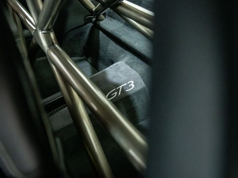 Used 2015 Porsche 911 GT3 image 40