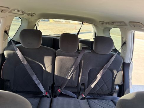 Used 2017 Nissan Armada SV image 14