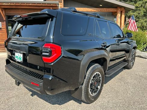 Used 2025 Toyota 4Runner 4WD TRD-Off Road image 5