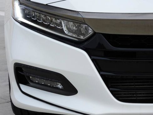 Used 2020 Honda Accord Sport image 30