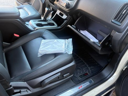 Used 2021 Chevrolet Colorado ZR2 image 13