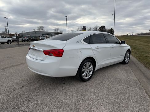 Used 2018 Chevrolet Impala LT image 4