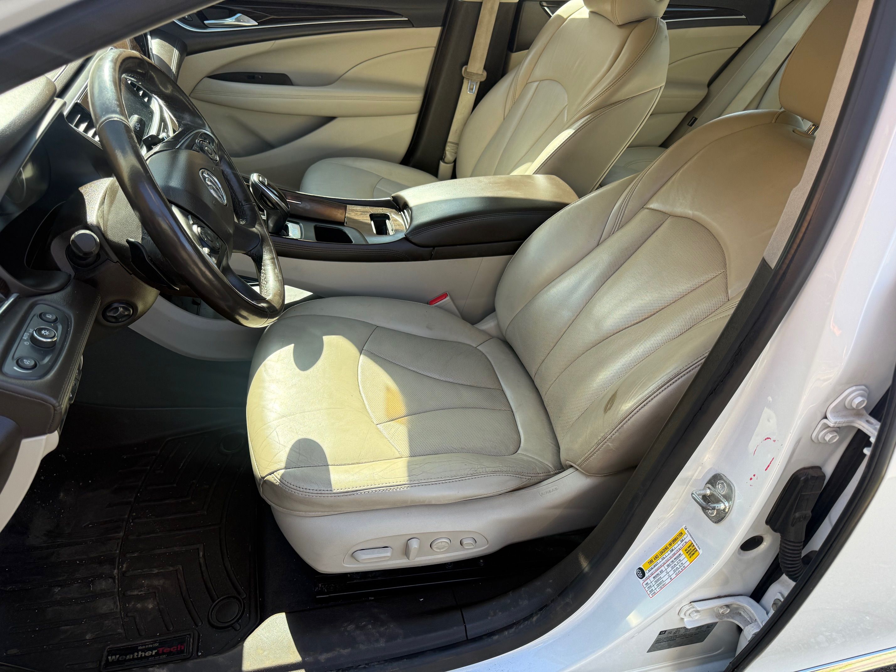 Used 2017 Buick LaCrosse Premium FWD image 7
