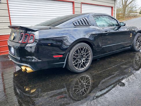 Used 2013 Ford Mustang Shelby GT500 image 12