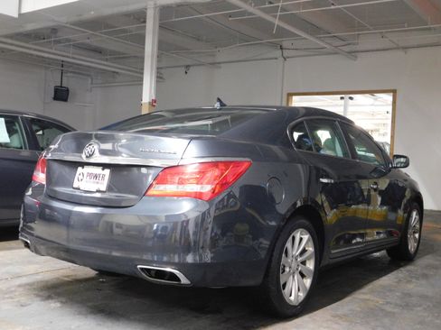 Used 2014 Buick LaCrosse CX image 5