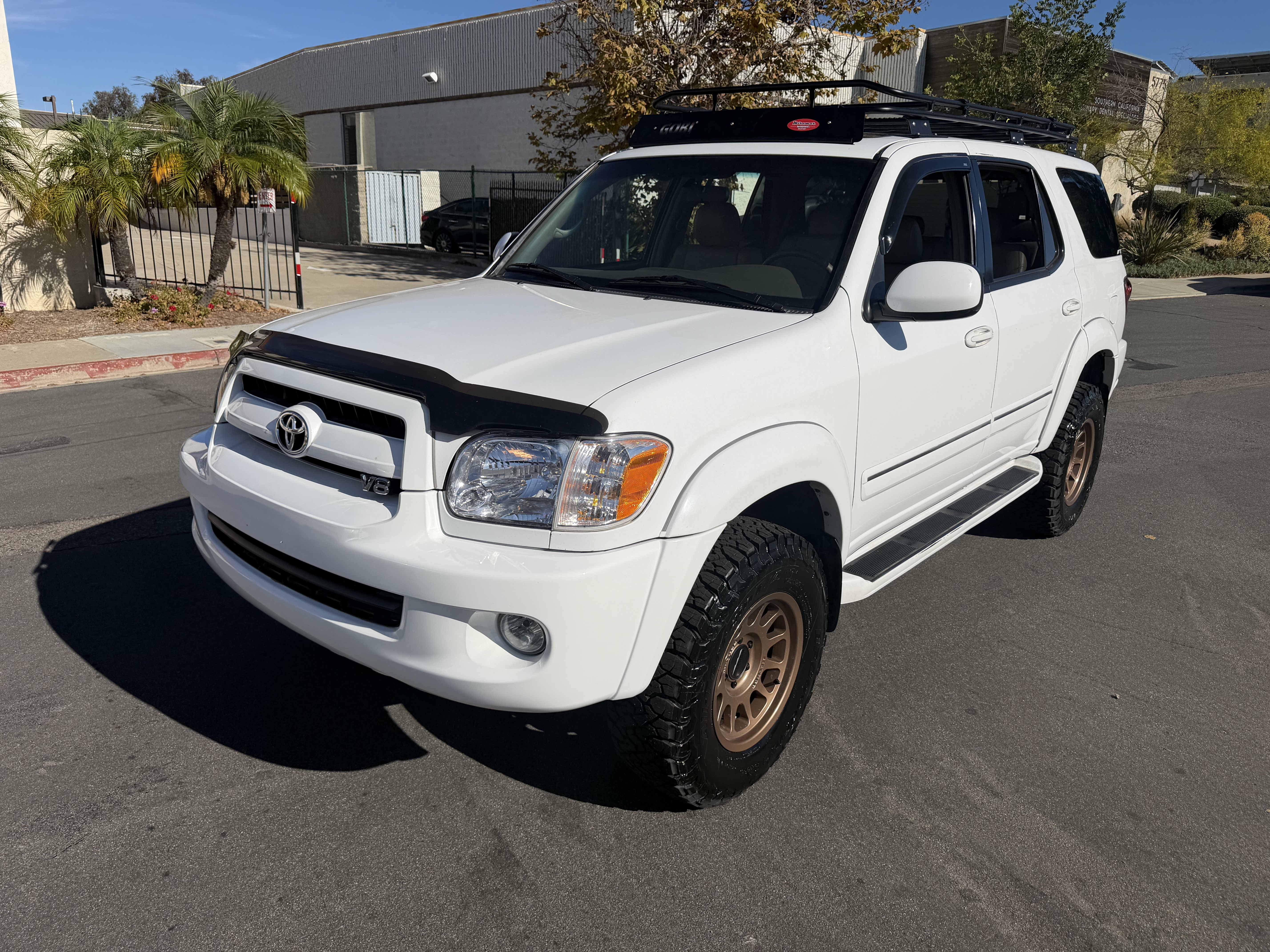 Used 2007 Toyota Sequoia 4WD SR5 image 4
