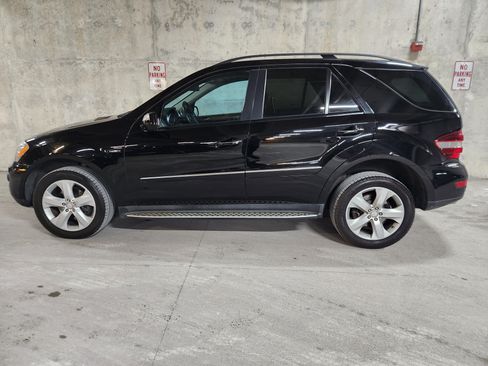Used 2009 Mercedes-Benz ML 320 image 2