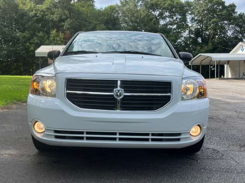 Used 2011 Dodge Caliber Mainstreet FWD image 2