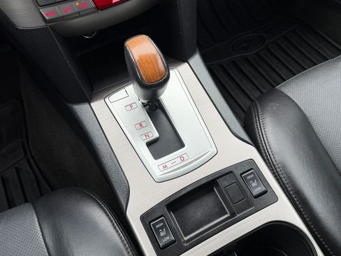 Used 2013 Subaru Outback 2.5i Limited image 45