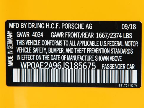 Used 2018 Porsche 911 GT2 RS image 40