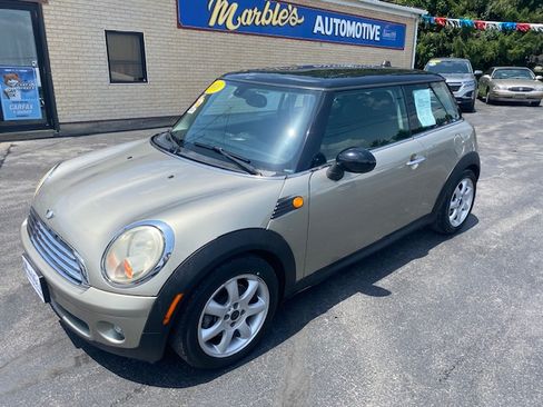 Used 2008 MINI Cooper Hardtop FWD image 1