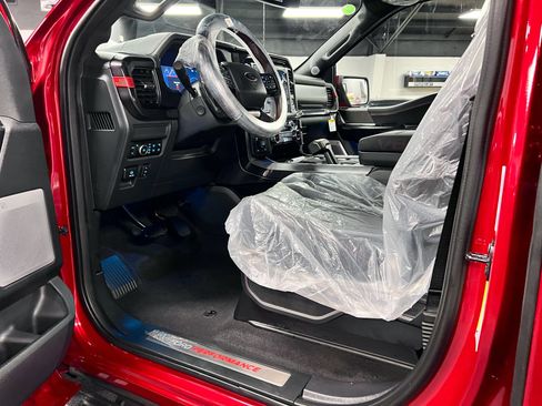 Used 2025 Ford F150 Raptor R image 19