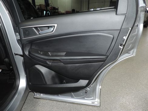 Used 2024 Ford Edge SEL image 26