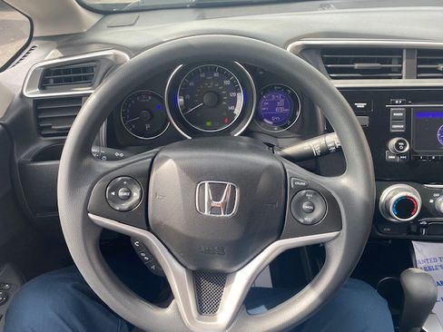 Used 2017 Honda Fit LX image 10