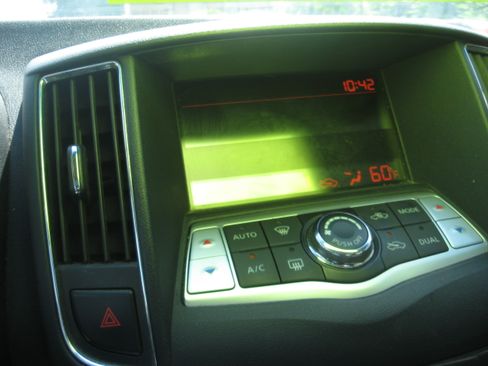 Used 2013 Nissan Maxima SE FWD image 11
