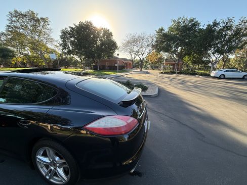 Used 2013 Porsche Panamera image 26