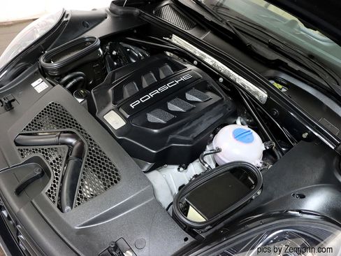 Used 2017 Porsche Macan GTS image 38