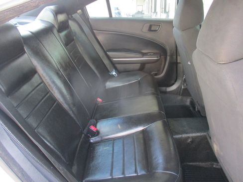 Used 2015 Dodge Charger R/T image 5