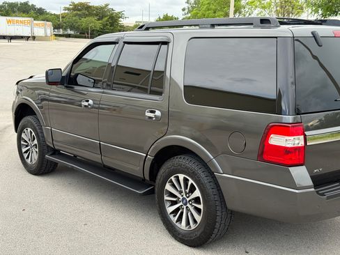 Used 2016 Ford Expedition 2WD image 38