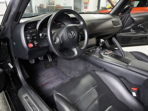 Used 2006 Honda S2000 image 16