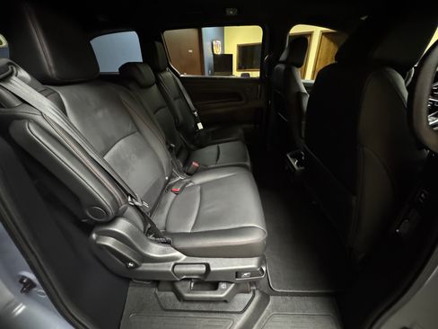 Used 2025 Honda Odyssey L image 7