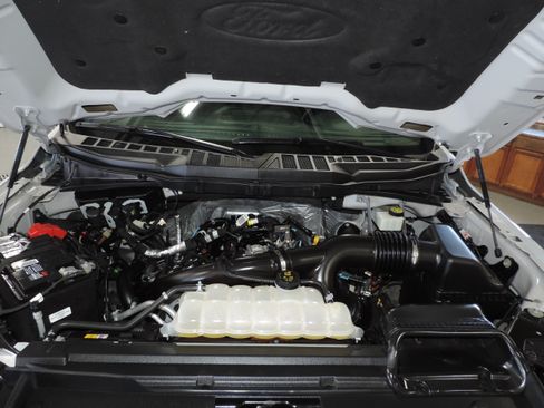 Used 2024 Ford F150 XLT AWD/4WD image 25