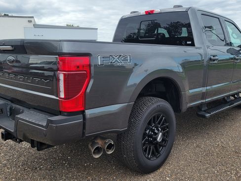 Used 2020 Ford F250 Lariat image 6