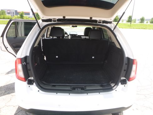 Used 2014 Ford Edge AWD Limited image 19