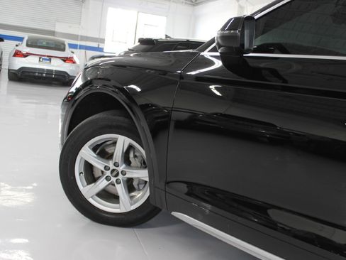Used 2023 Audi Q5 2.0T Premium AWD/4WD image 14