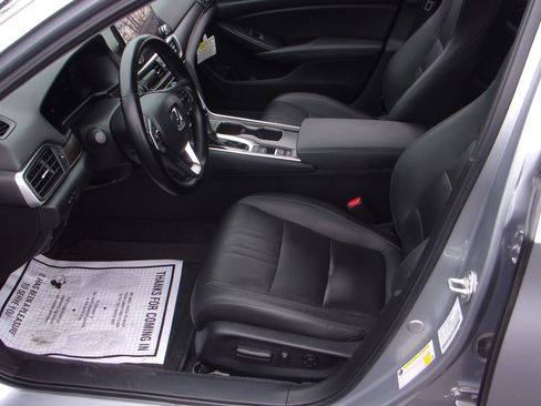 Used 2022 Honda Accord EX-L image 21