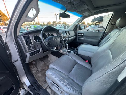 Used 2010 Toyota Sequoia Limited image 16