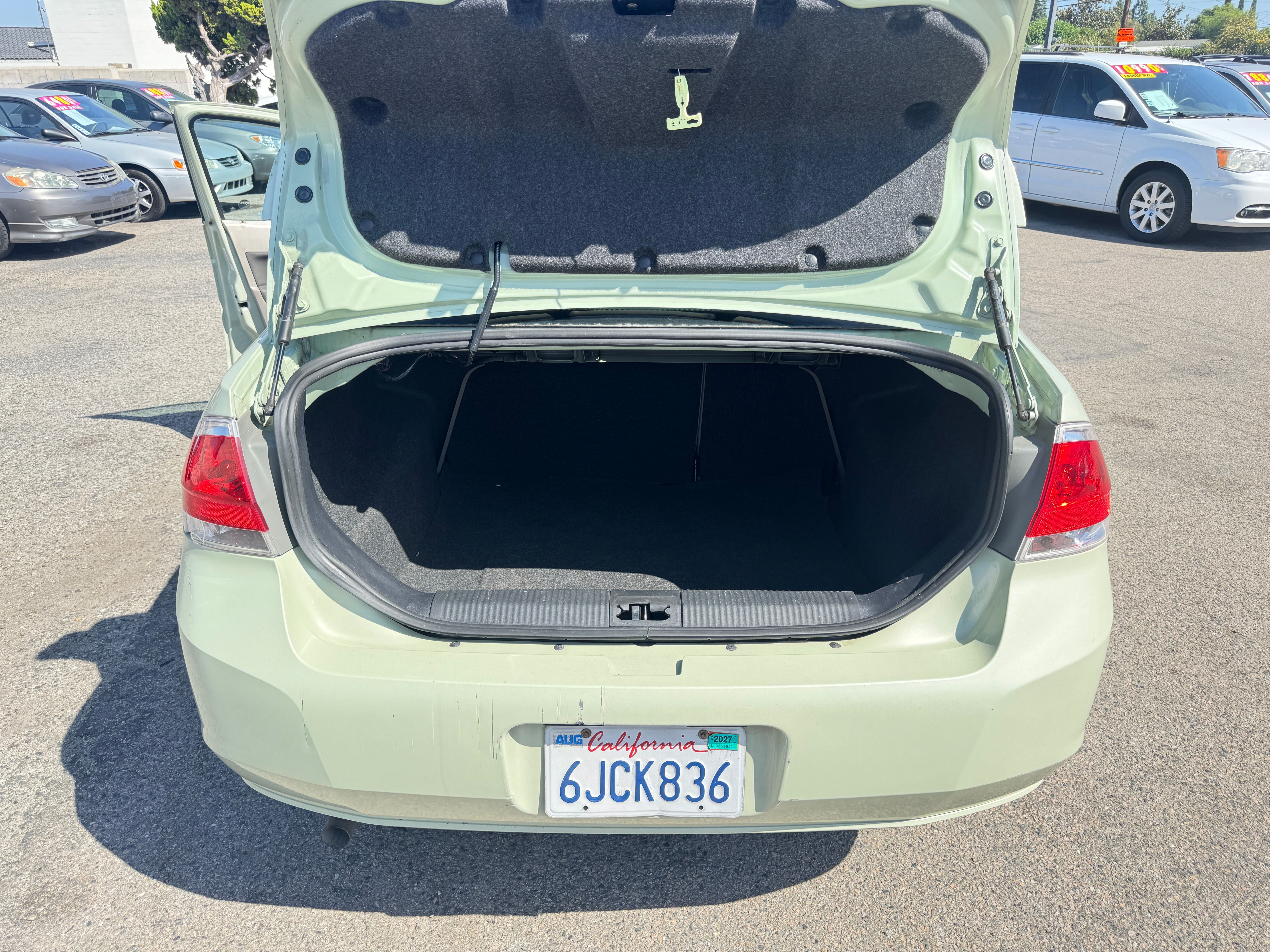 Used 2010 Ford Focus SE Sedan FWD image 22