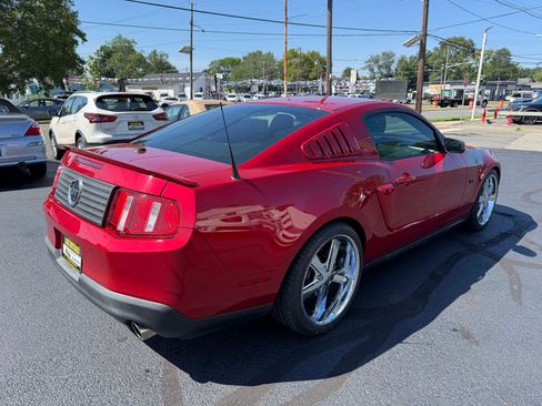 Used 2010 Ford Mustang GT Premium RWD image 34