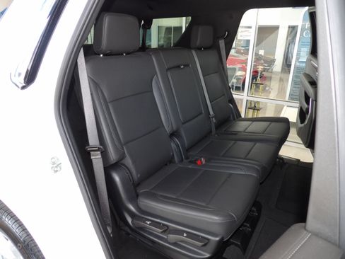 Used 2025 Chevrolet Tahoe 4WD LT image 22